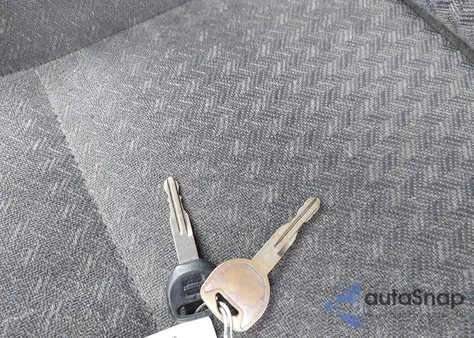 1999 Honda Passport Ex/Lx из США, поврежденный, VIN 4S6CM58W4X4418235